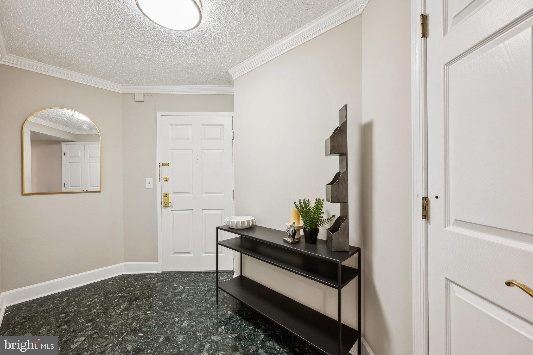 1276 N WAYNE STREET 320