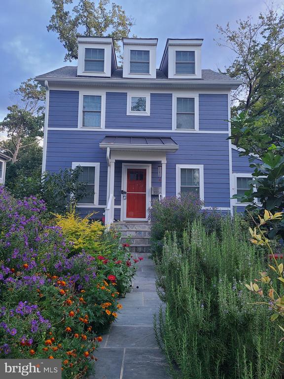 3726 18TH STREET N