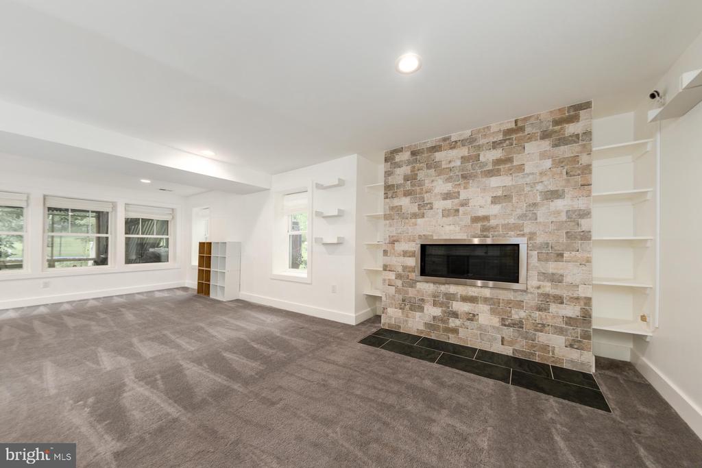 3726 18TH STREET N