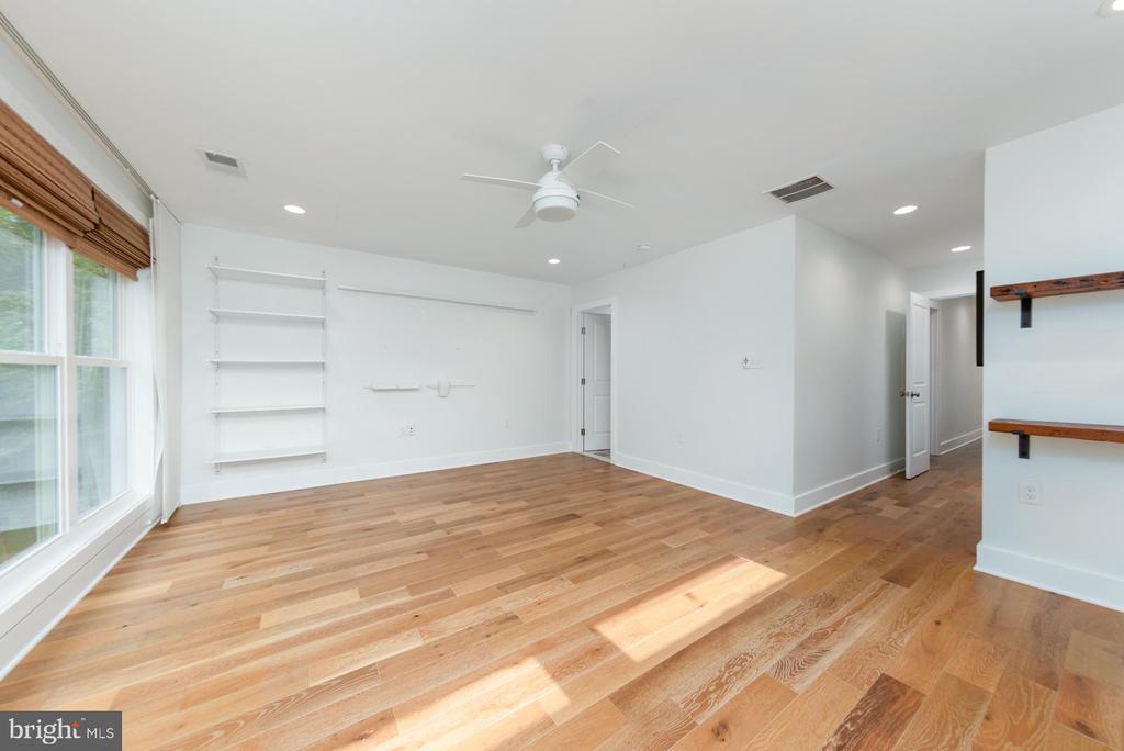 3726 18TH STREET N