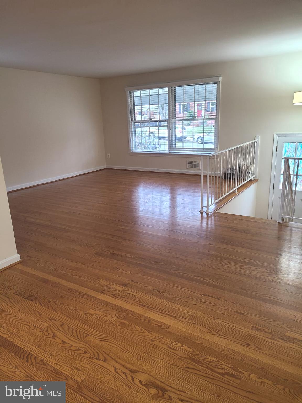 1920 N KENILWORTH STREET