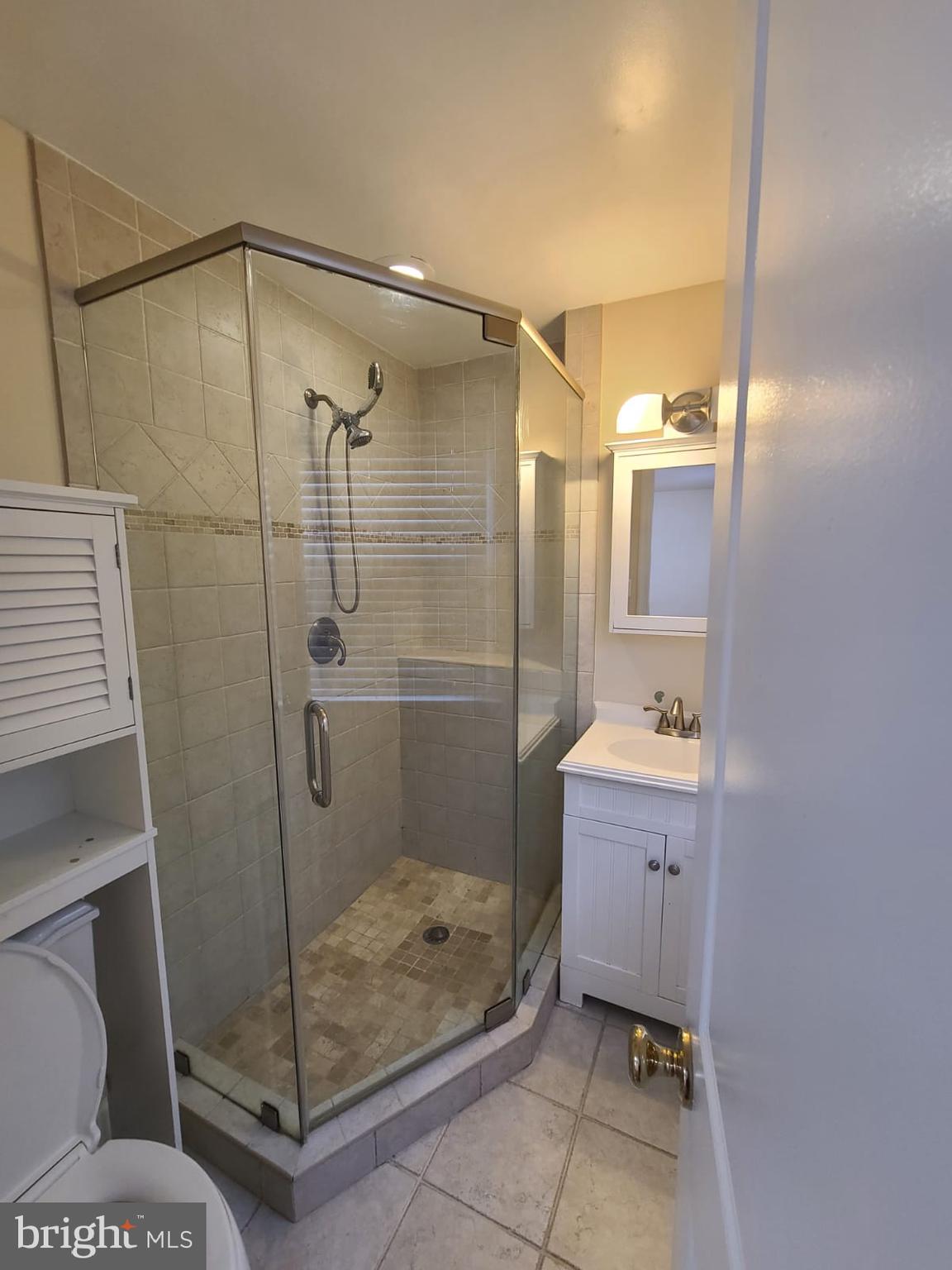 1920 N KENILWORTH STREET