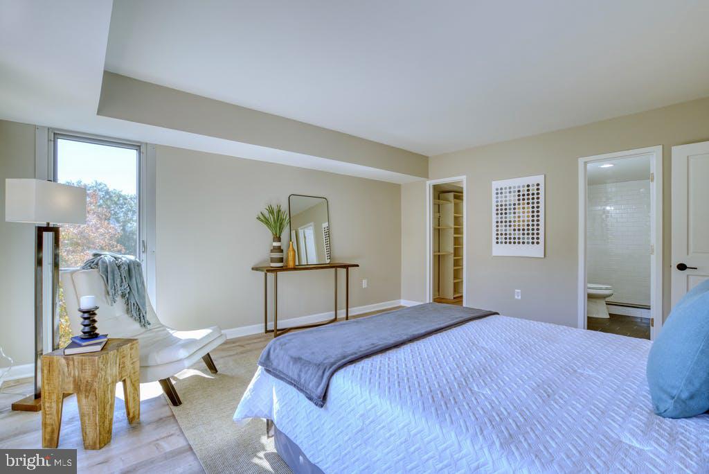 1300 ARMY NAVY DRIVE 322