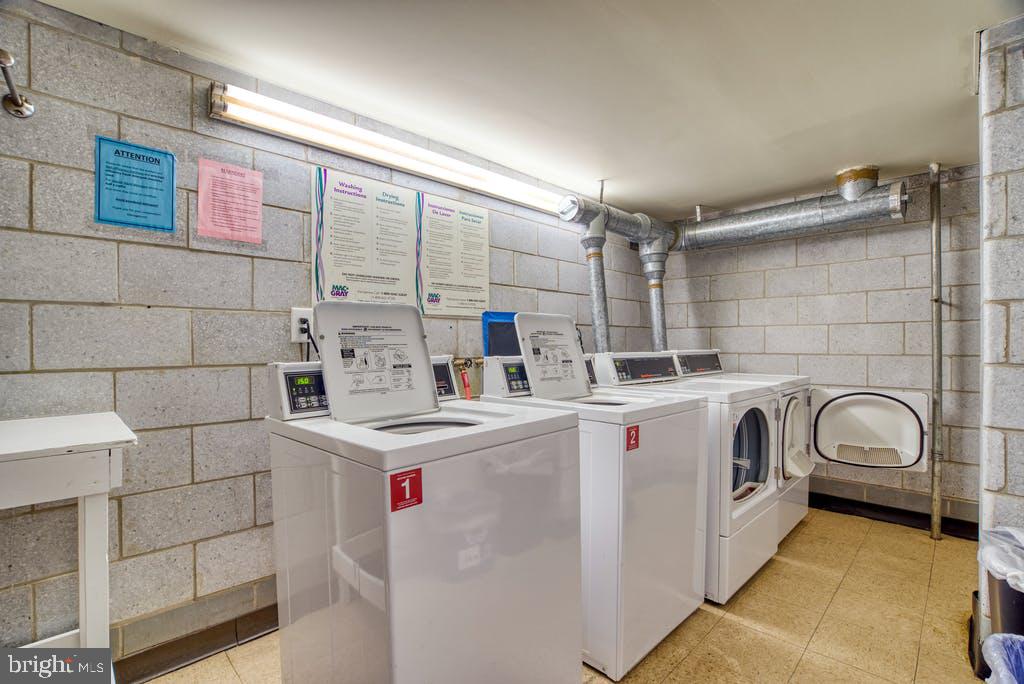 1300 ARMY NAVY DRIVE 322