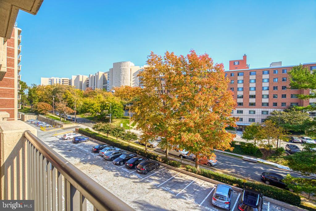 1300 ARMY NAVY DRIVE 322