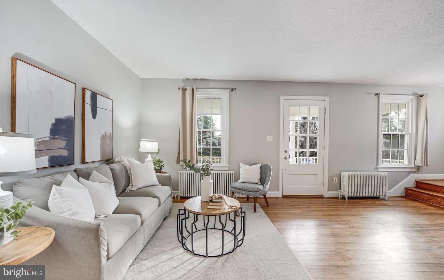 114 N CLEVELAND STREET N