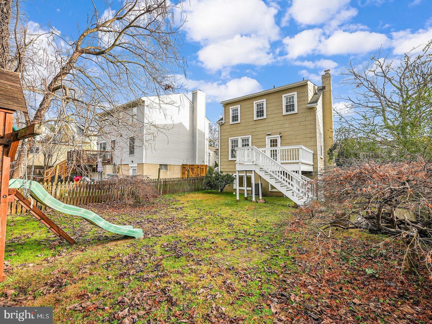 114 N CLEVELAND STREET N