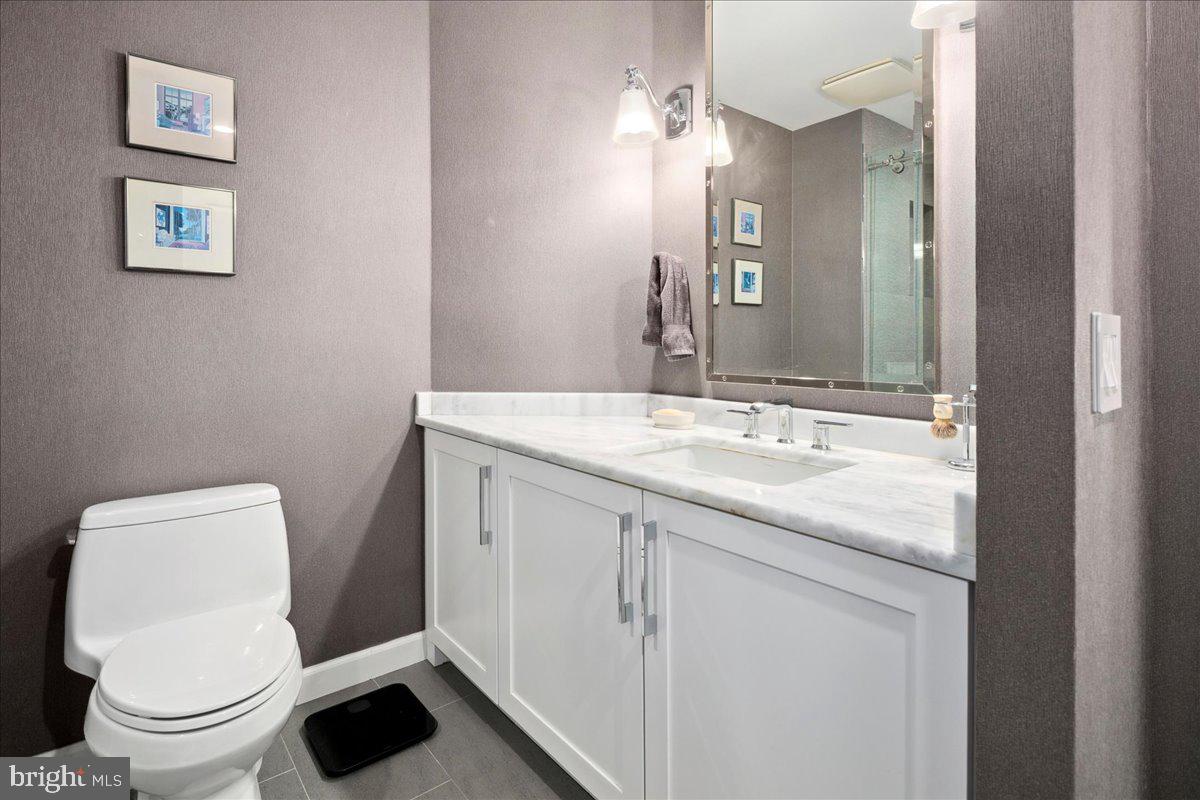 3600 S GLEBE ROAD 919W