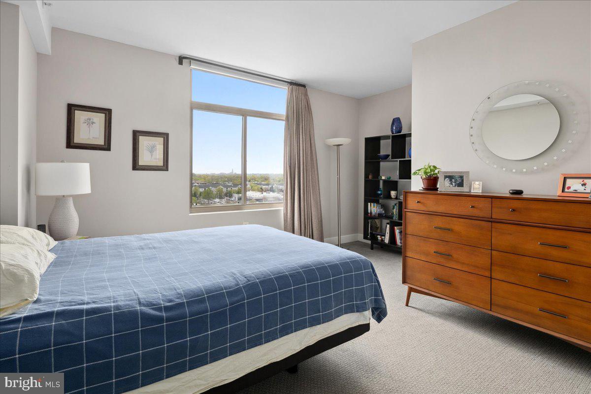 3600 S GLEBE ROAD 919W