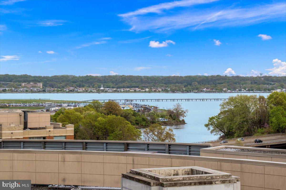 3600 S GLEBE ROAD 919W