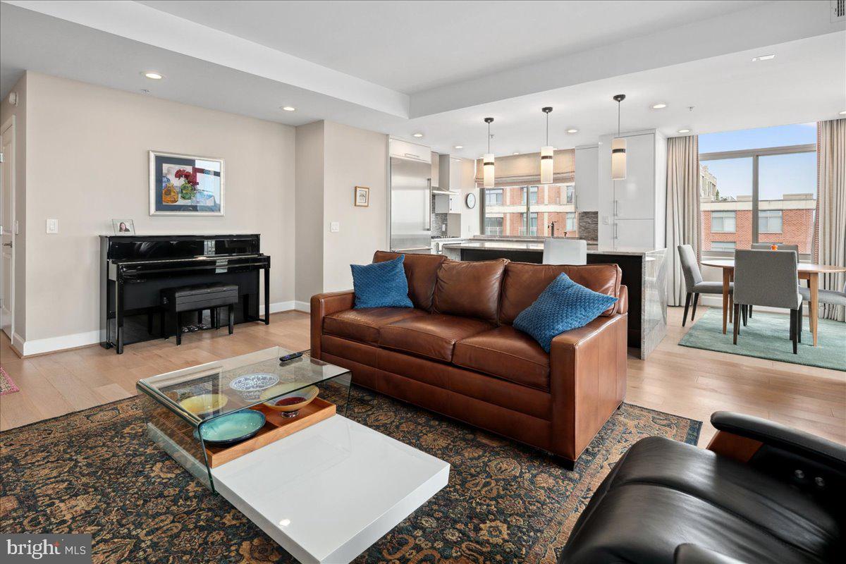 3600 S GLEBE ROAD 919W