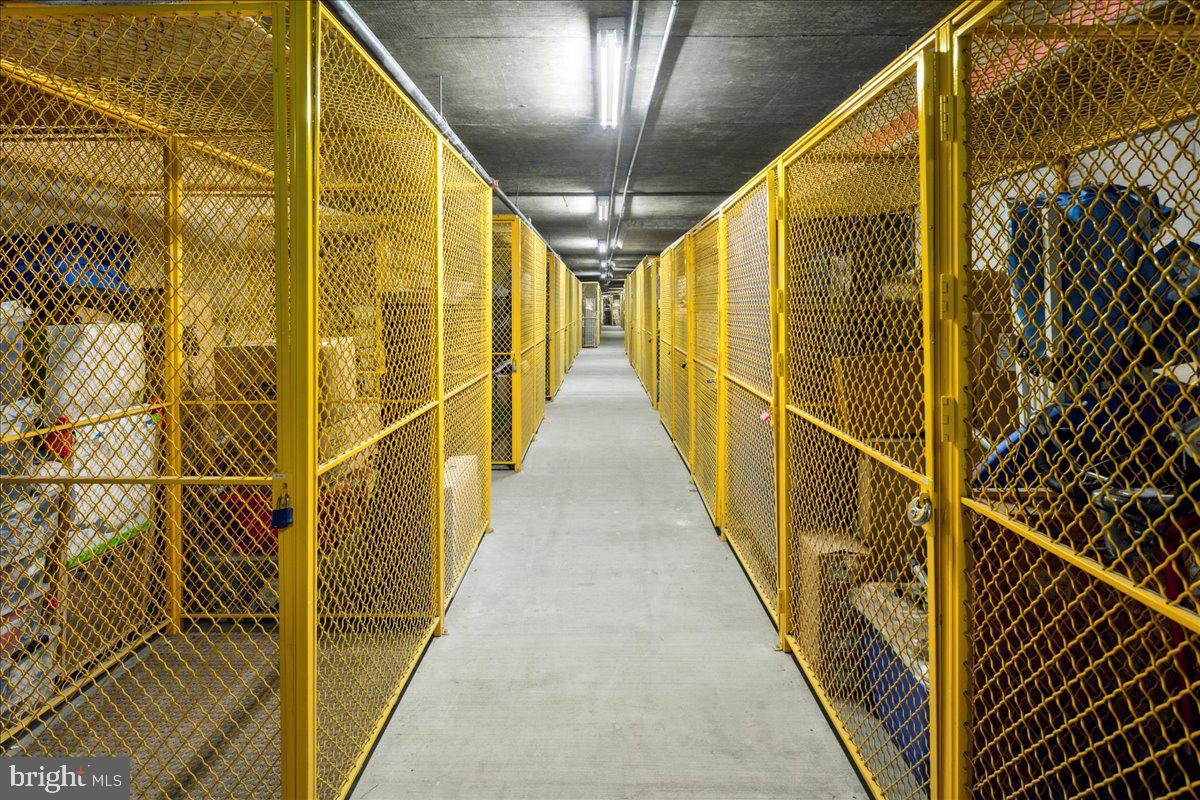 3600 S GLEBE ROAD 919W