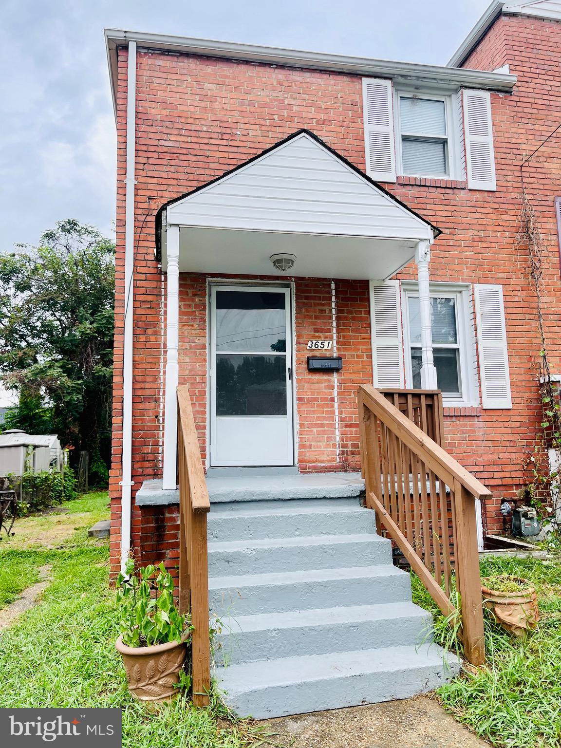 3651 S FOUR MILE RUN DRIVE