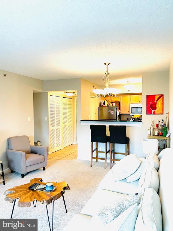 1024 N UTAH STREET 821
