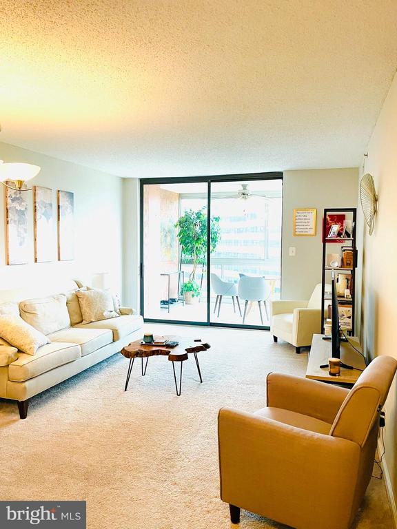 1024 N UTAH STREET 821