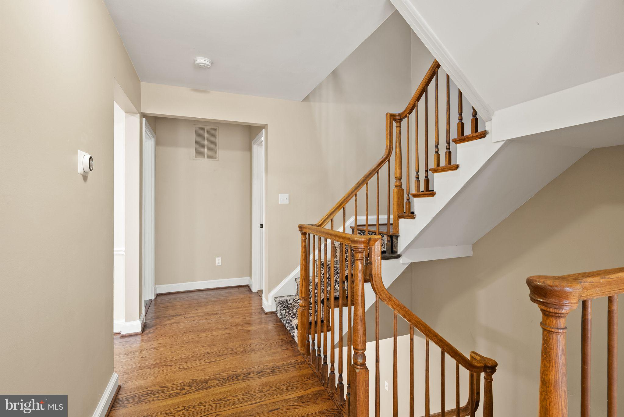 2345 S ROLFE STREET S