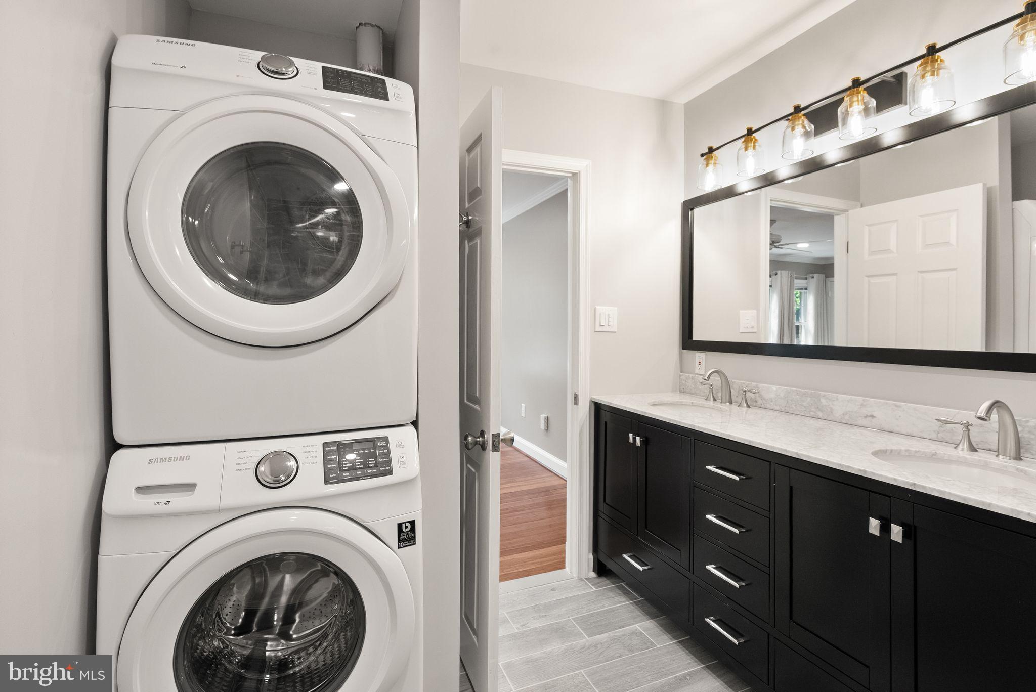 2345 S ROLFE STREET S