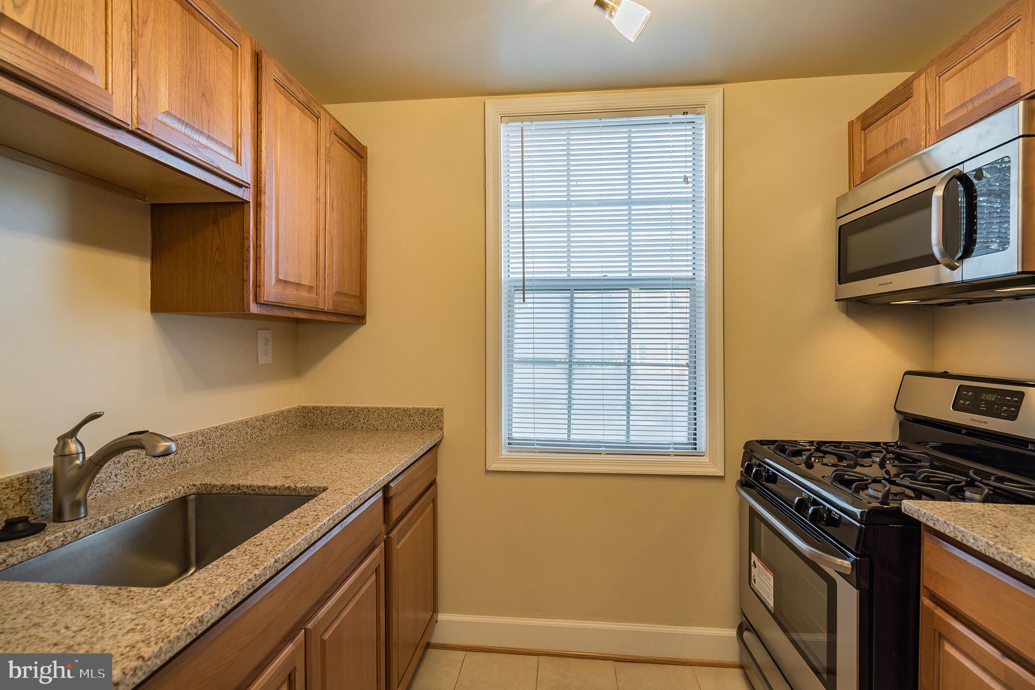 214 N GEORGE MASON DRIVE 214-4