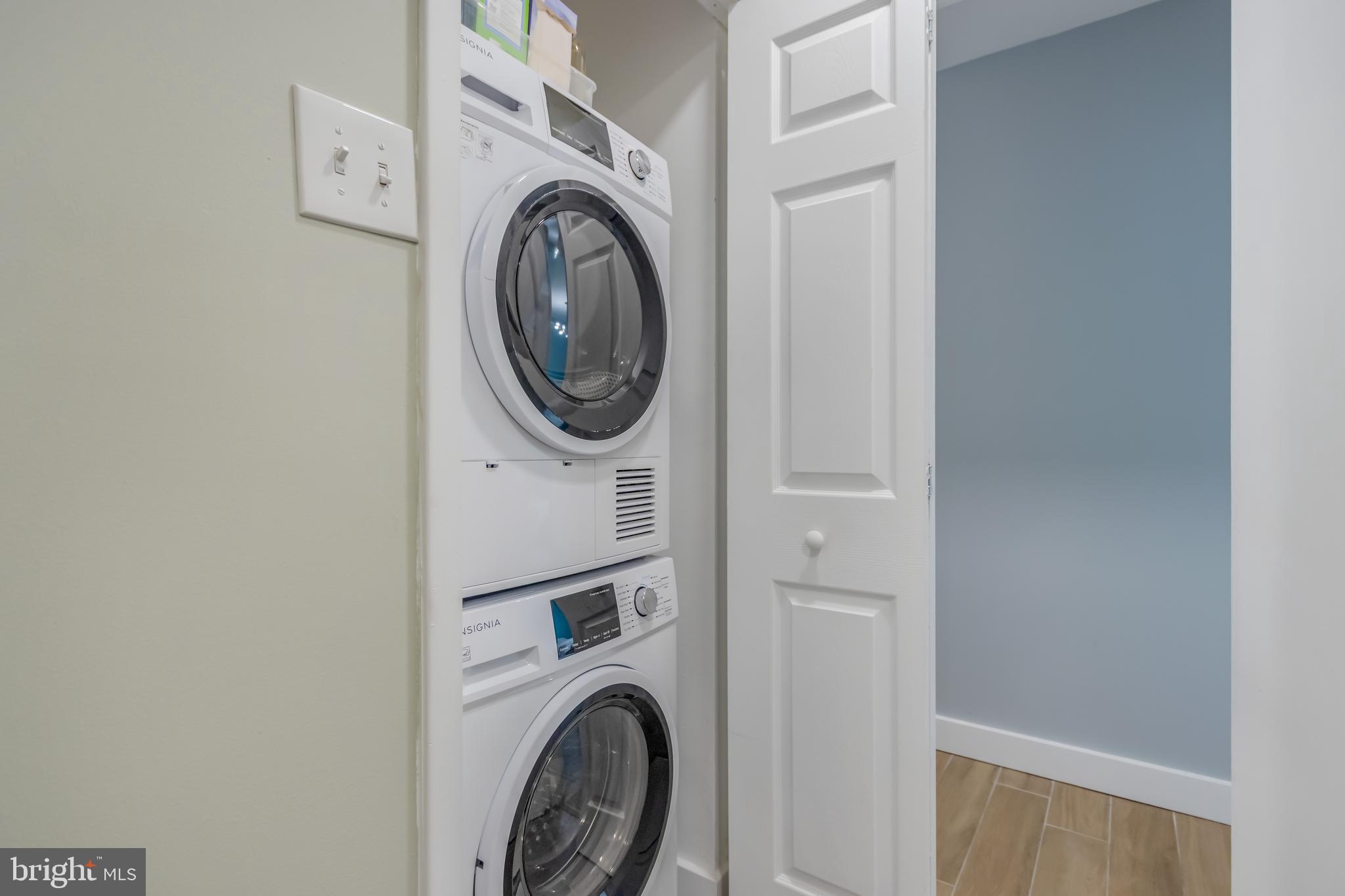 3800 FAIRFAX DRIVE 1802