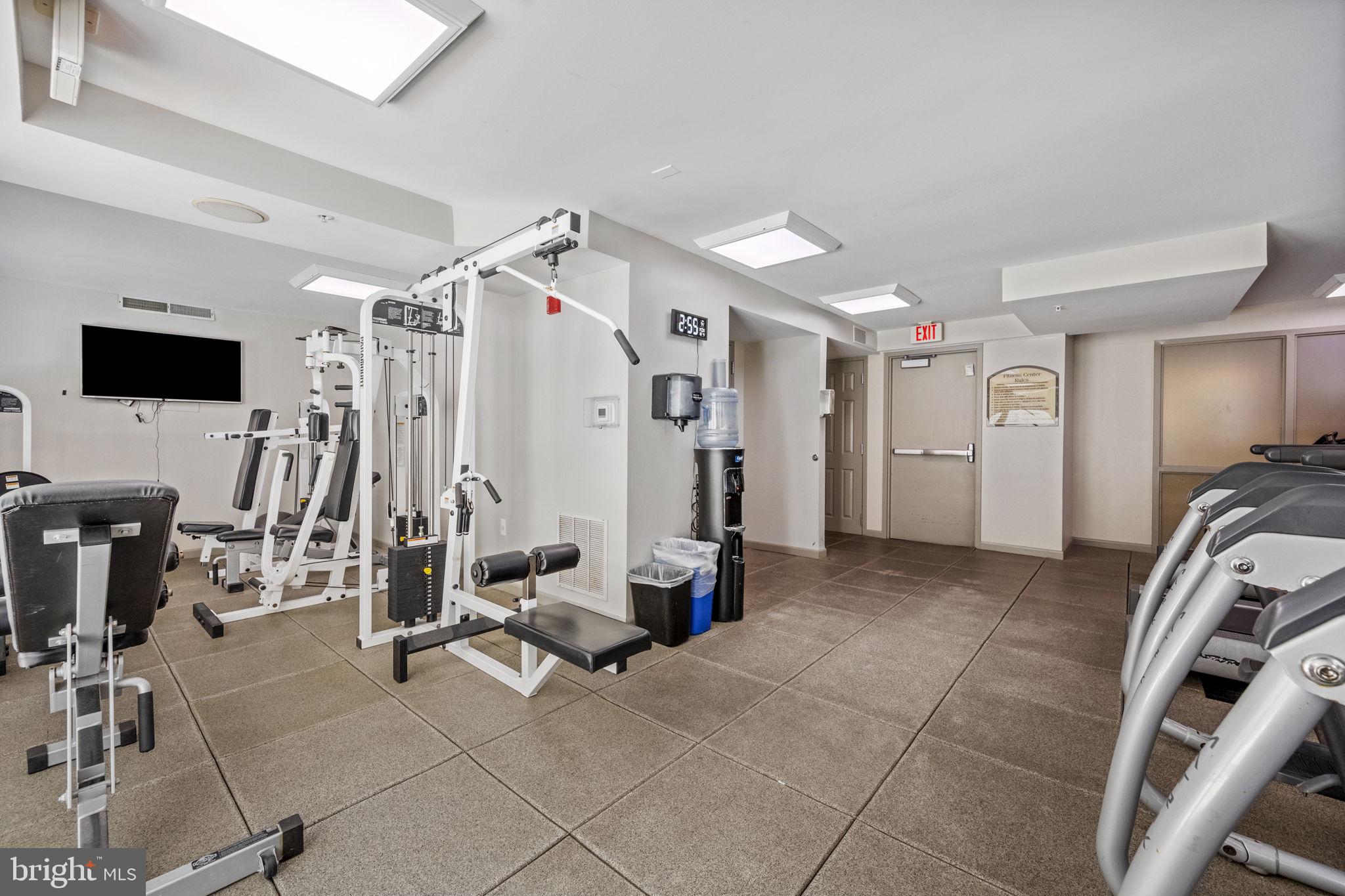 880 N POLLARD STREET N 923