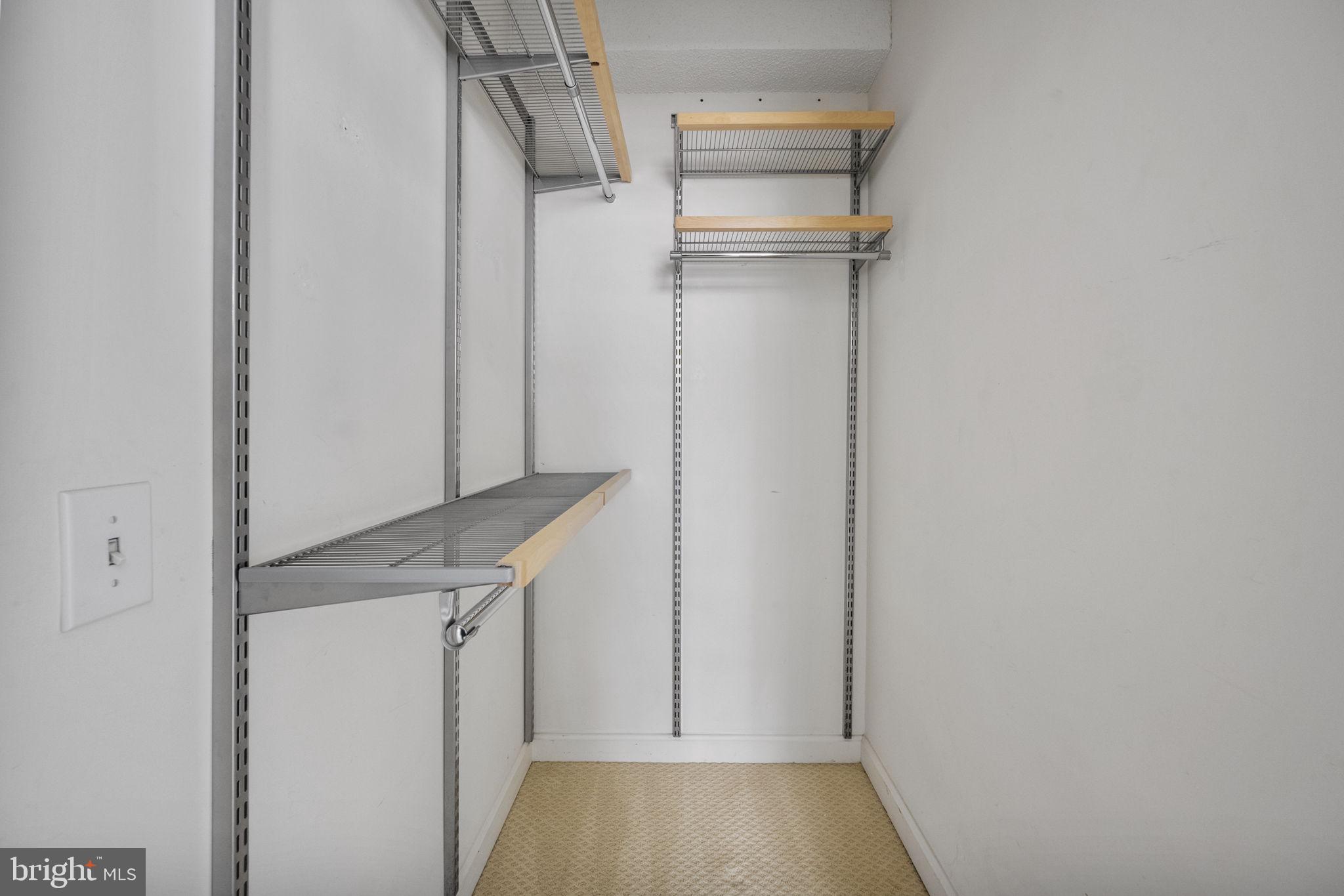 880 N POLLARD STREET N 923