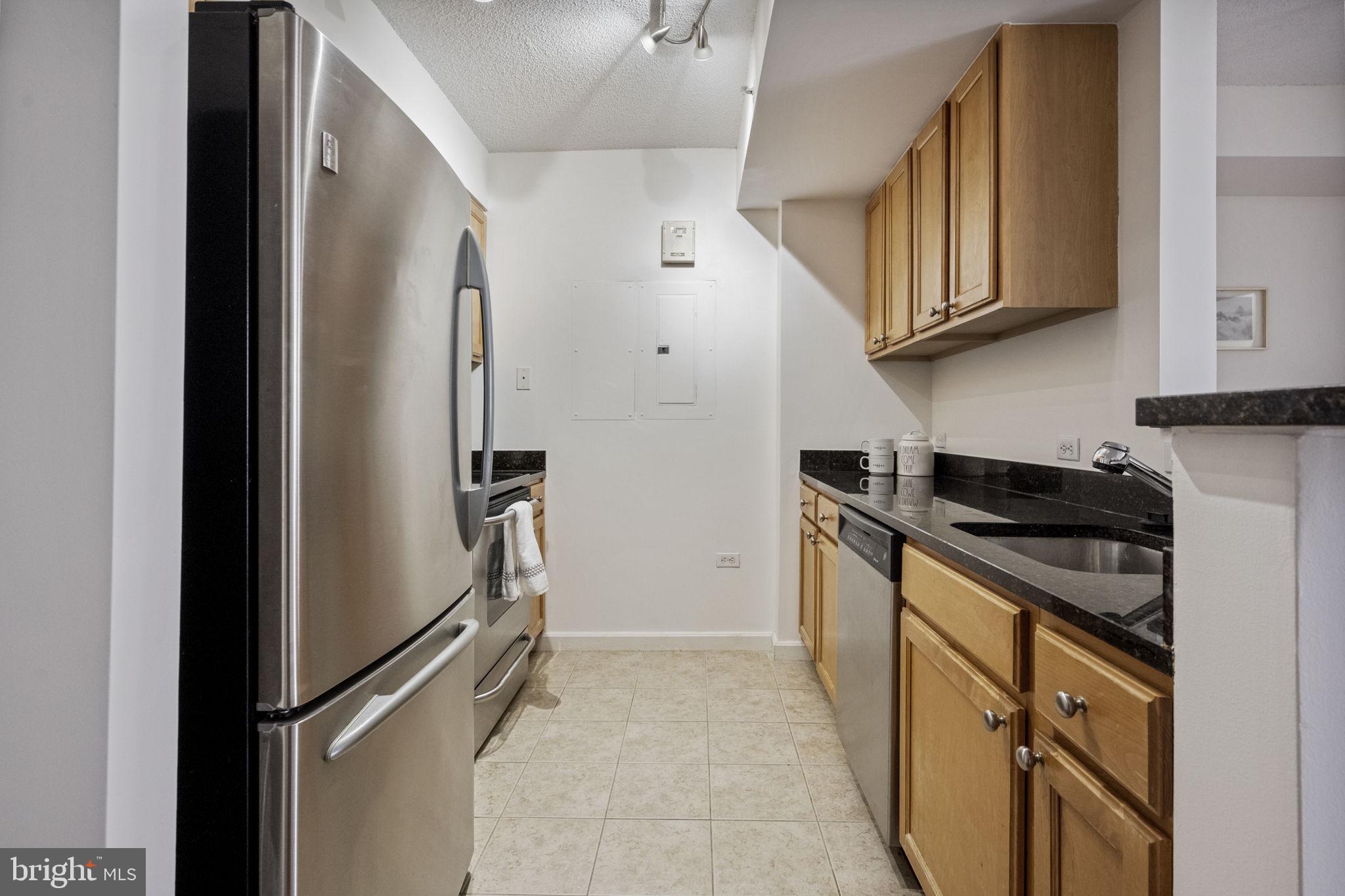 880 N POLLARD STREET N 923