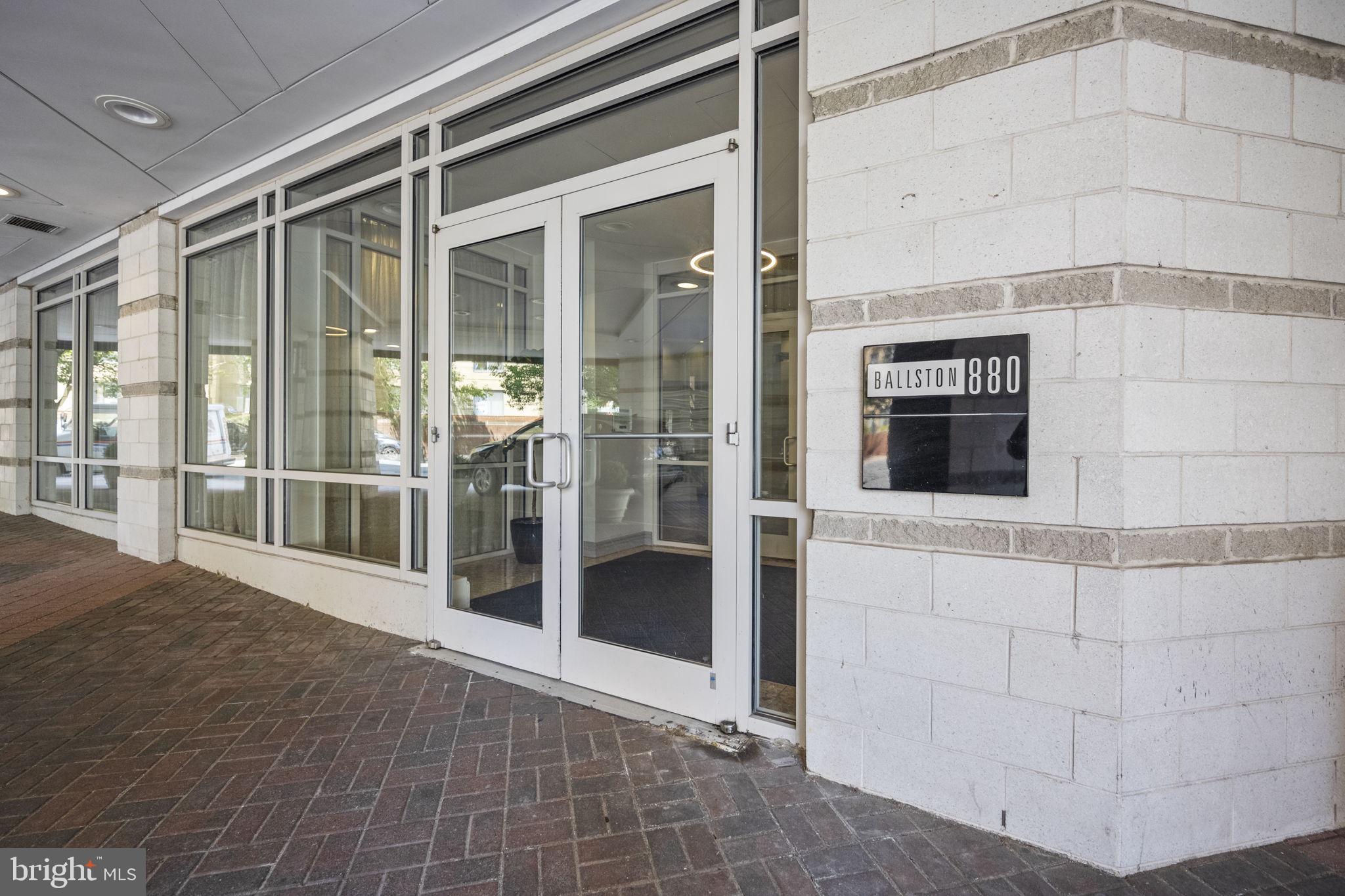 880 N POLLARD STREET N 923