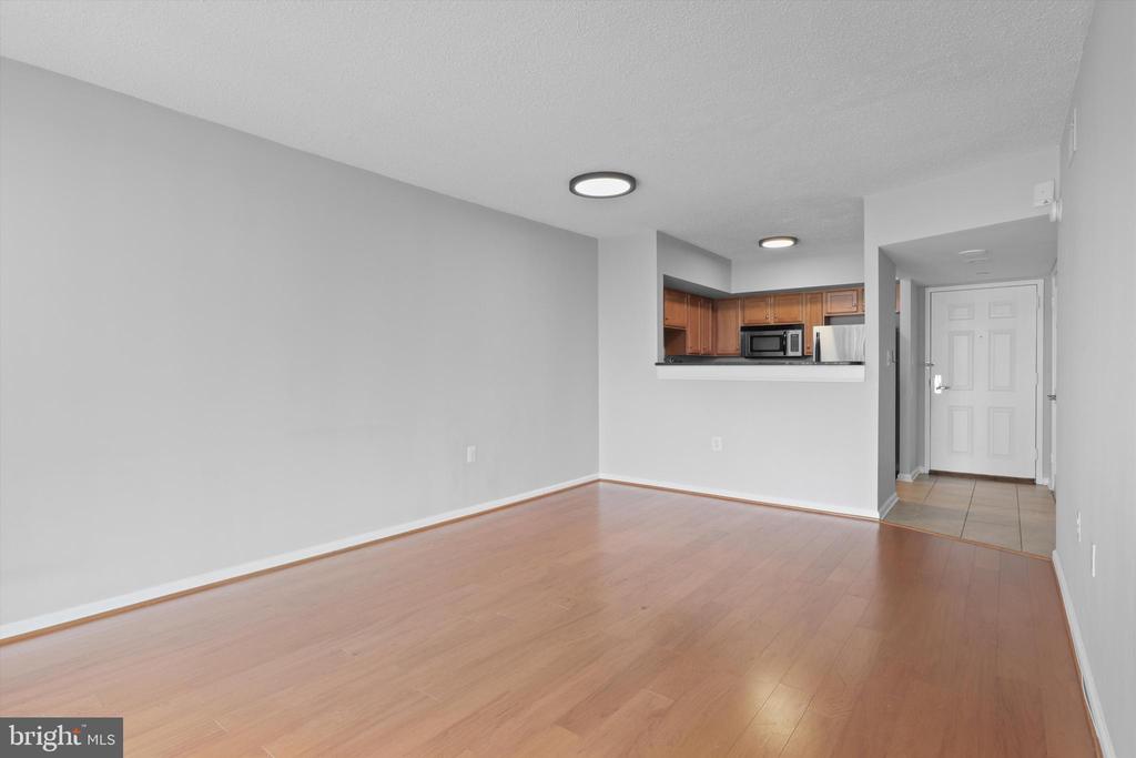 1001 N RANDOLPH STREET 715