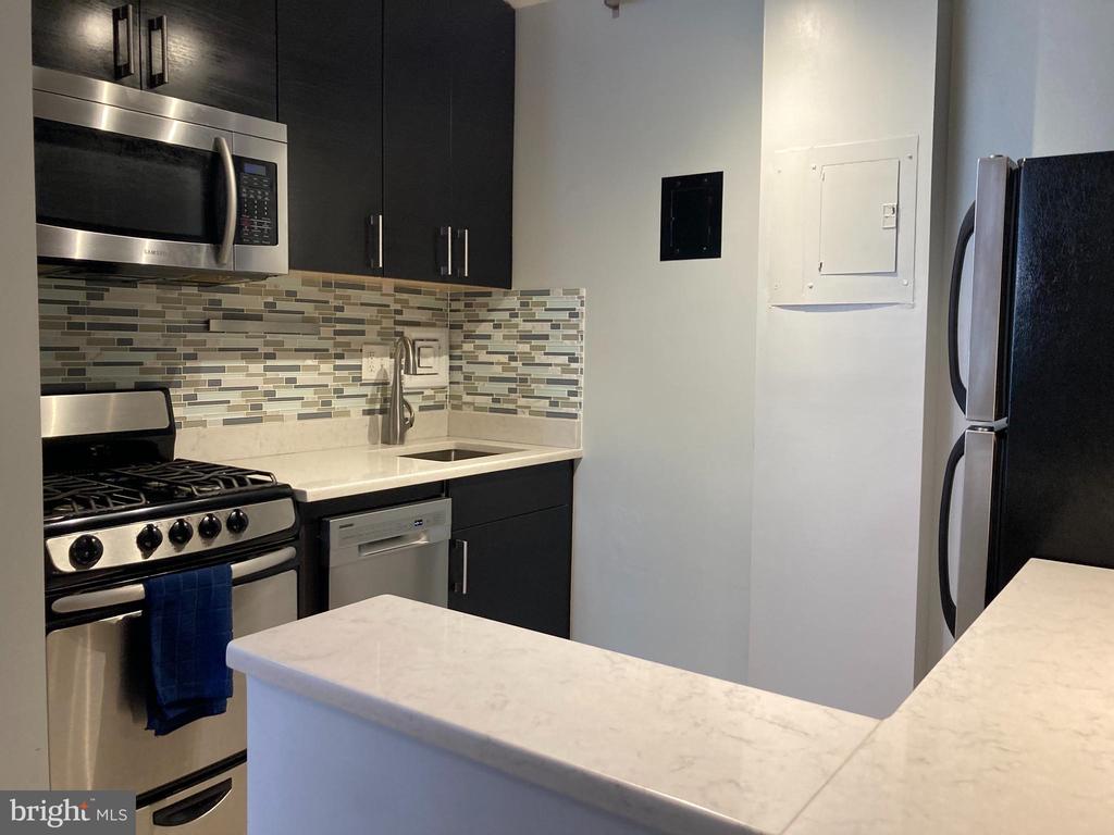 1111 ARLINGTON BOULEVARD 331