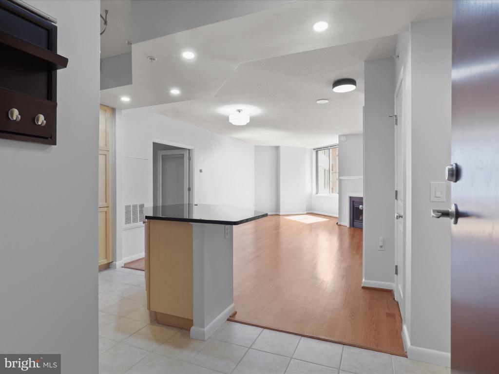 851 N GLEBE ROAD N 1521