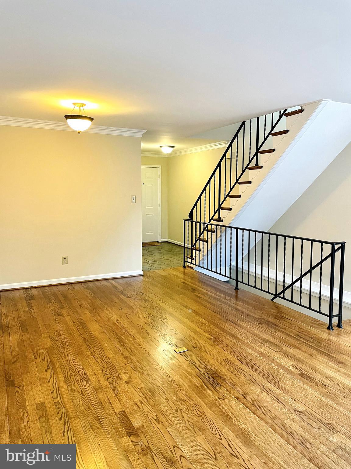 1190 N VERMONT STREET