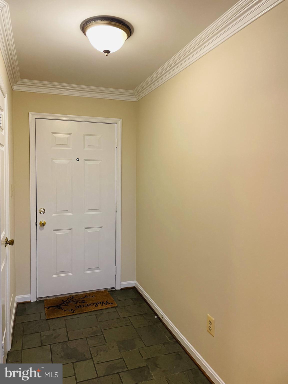 1190 N VERMONT STREET