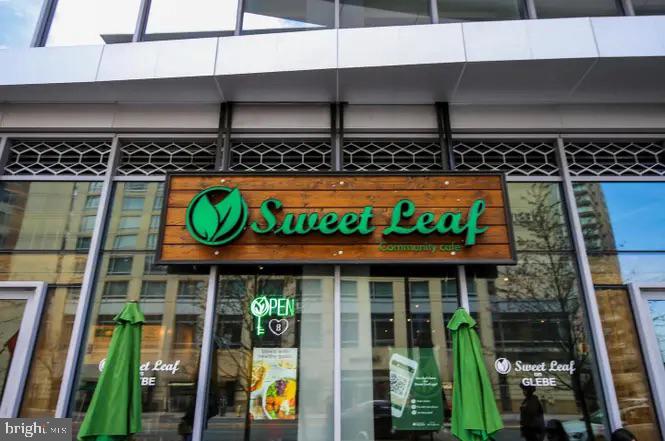 4141 N HENDERSON ROAD 322