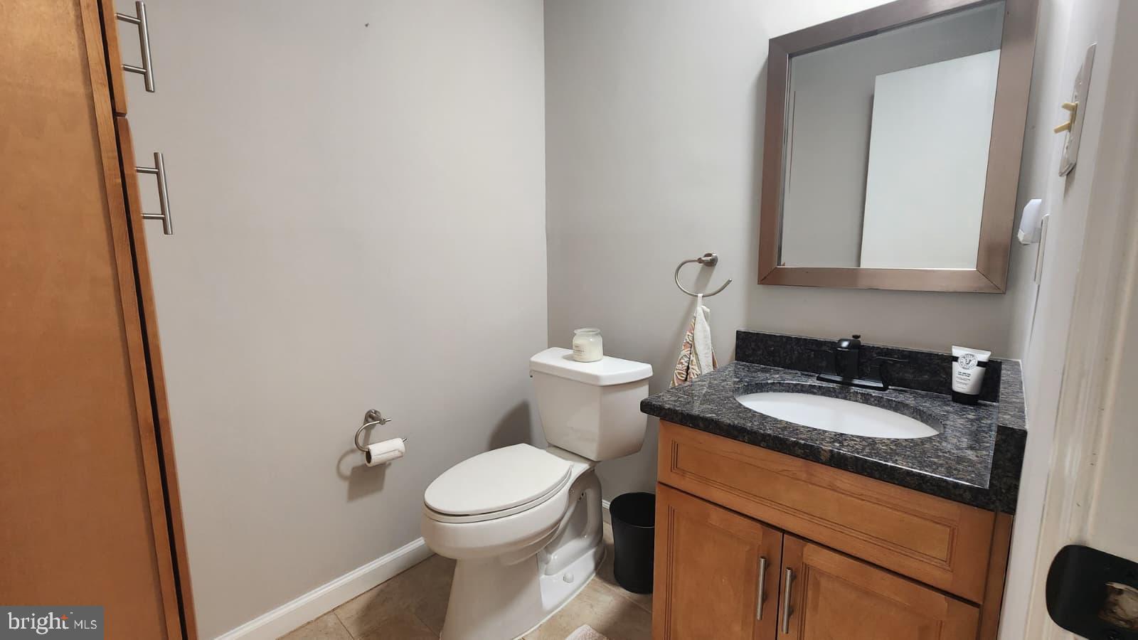 2113 N MONROE STREET N 4