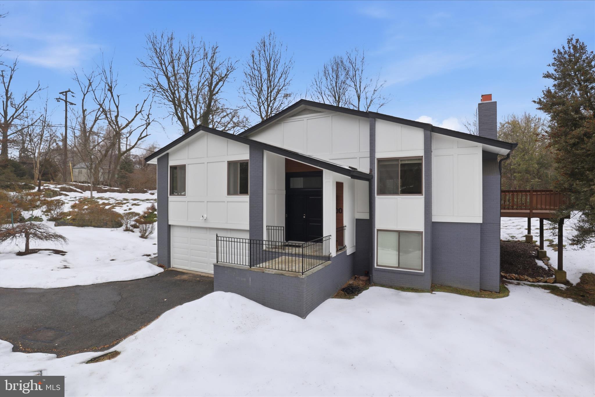 4000 N RICHMOND STREET