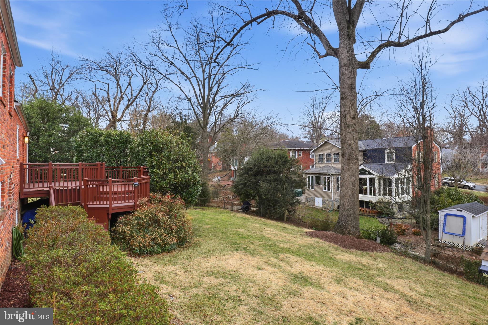 3936 N WAKEFIELD STREET