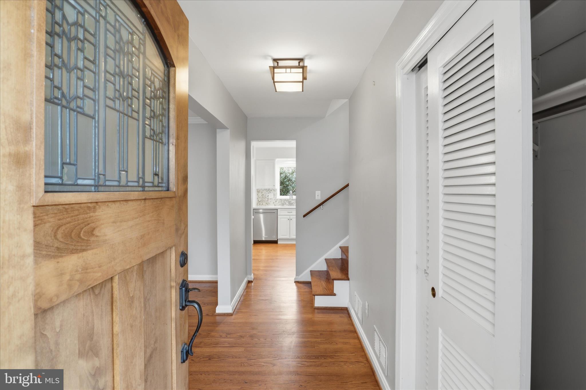 3936 N WAKEFIELD STREET