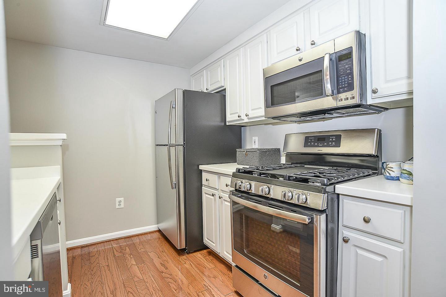 3830 9TH STREET N 202W