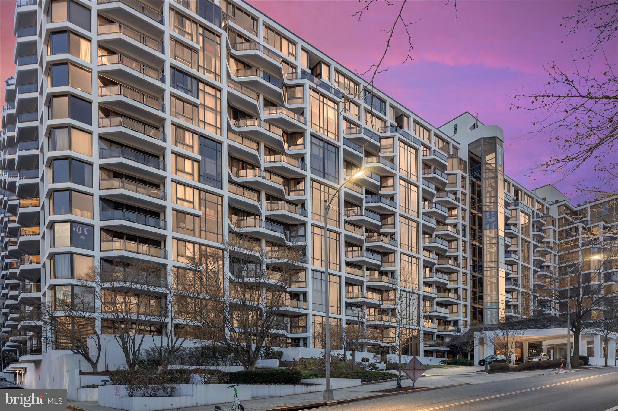 1530 KEY BOULEVARD 401