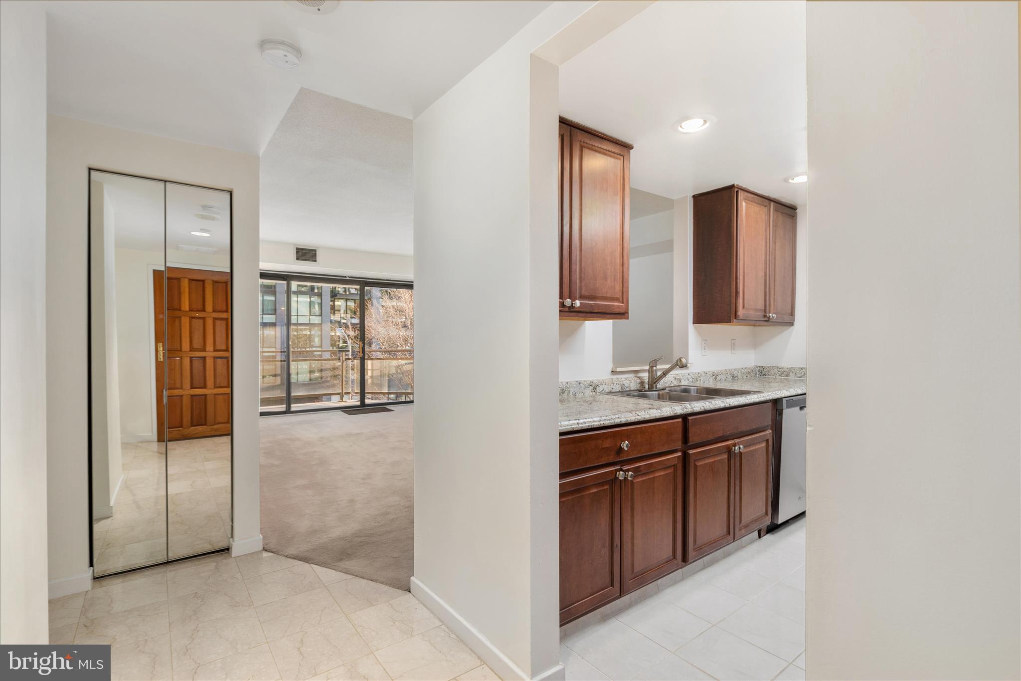 1530 KEY BOULEVARD 401