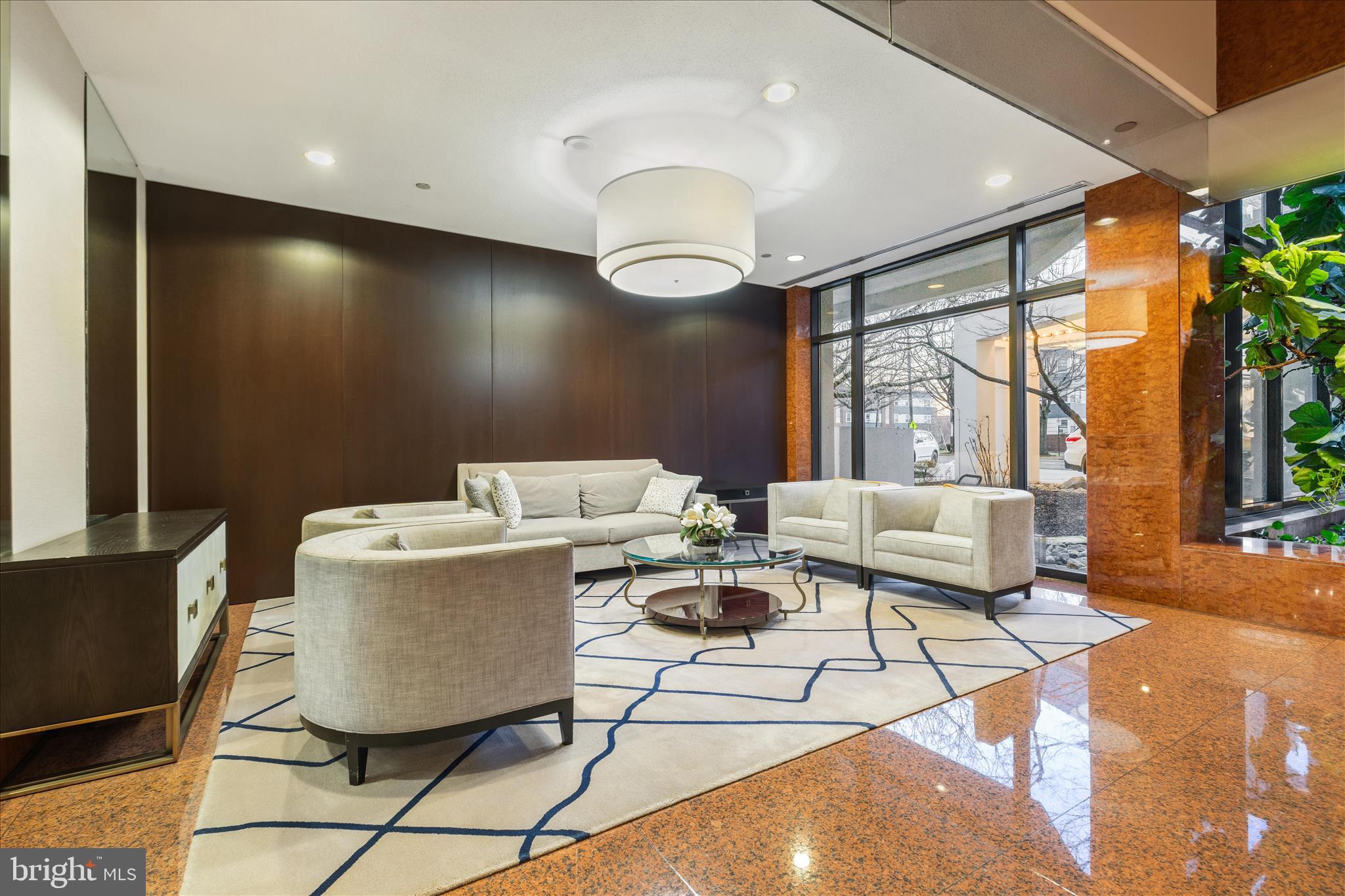 1530 KEY BOULEVARD 401