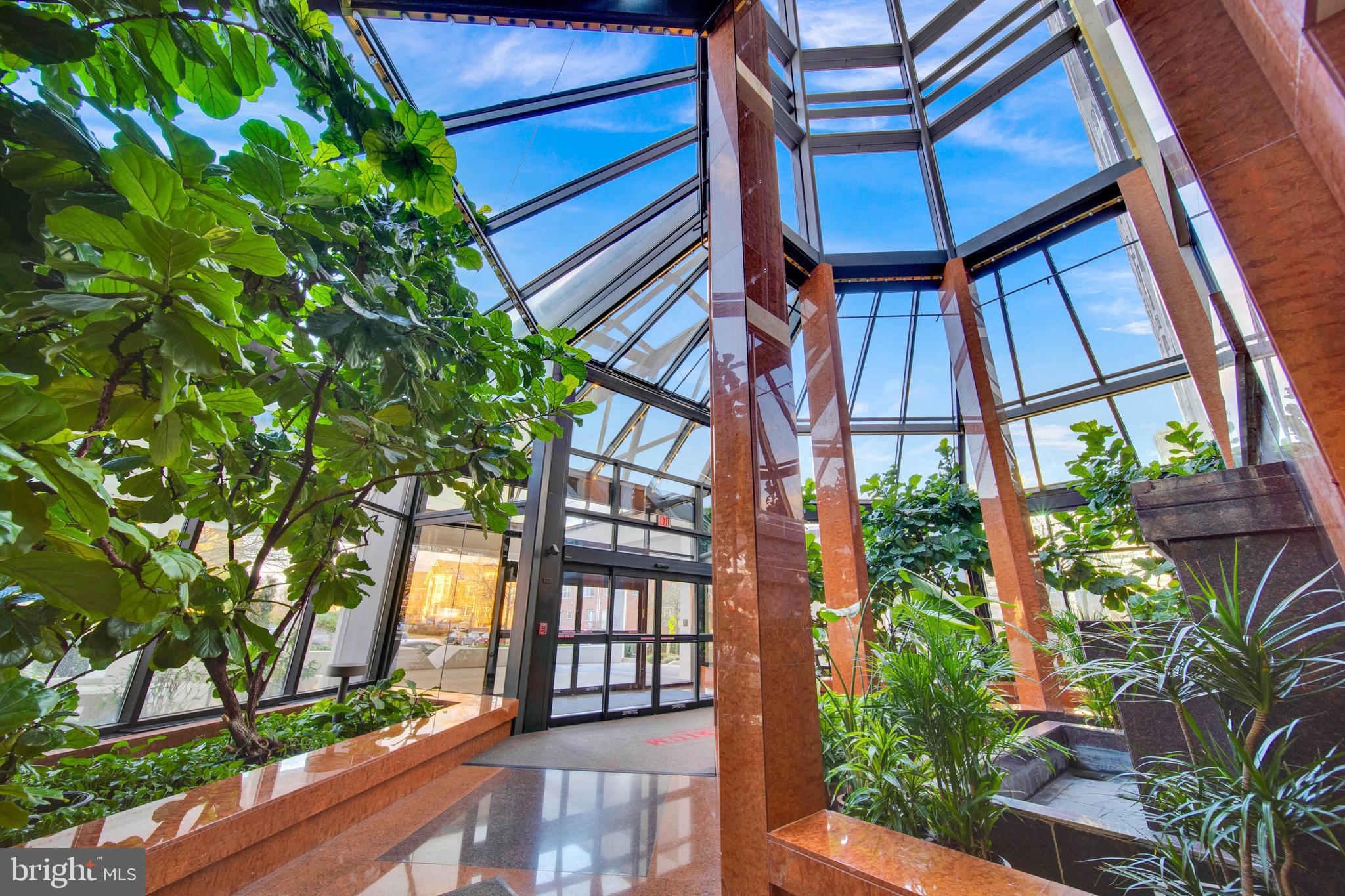 1530 KEY BOULEVARD 401
