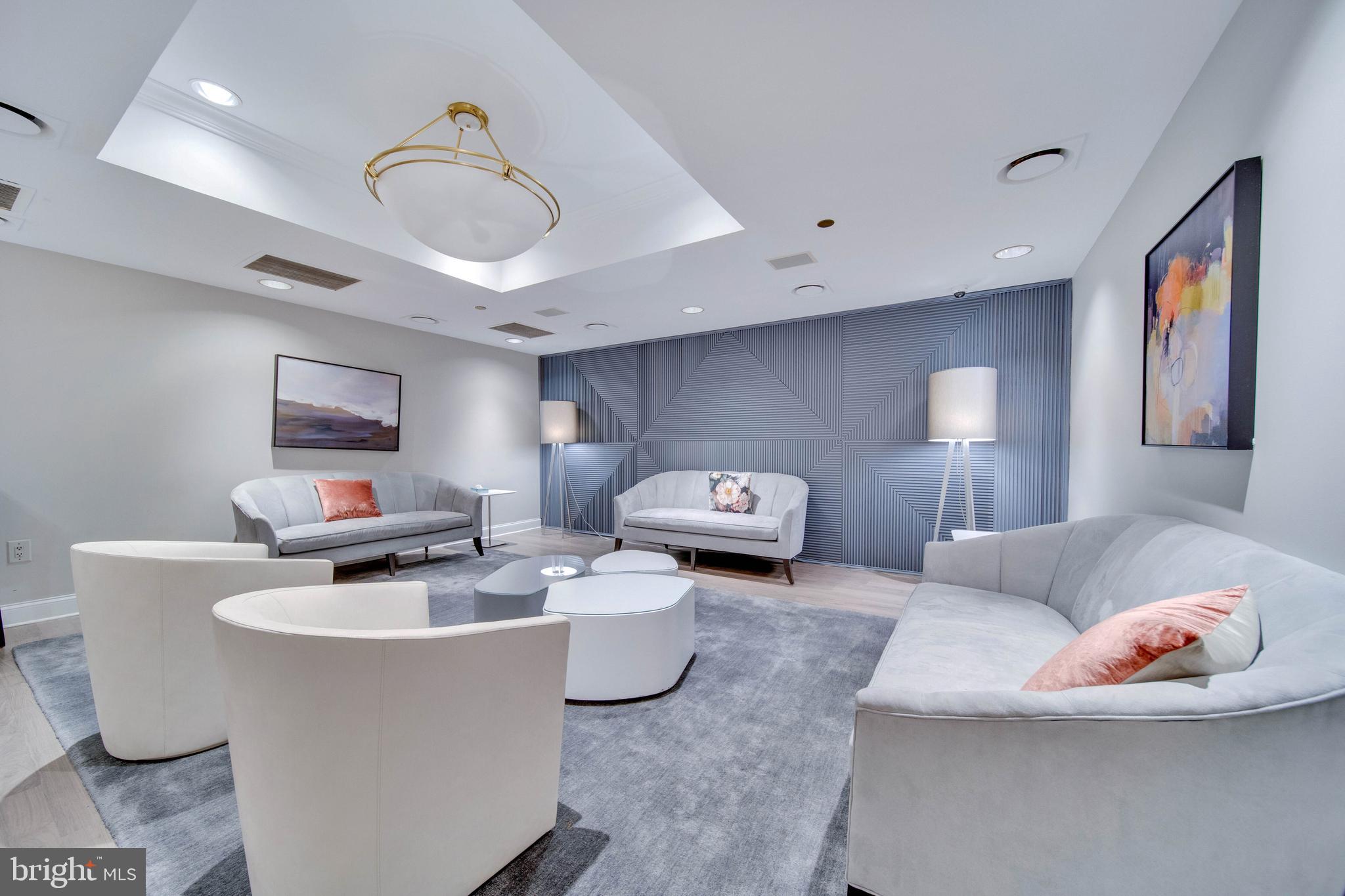 1530 KEY BOULEVARD 401