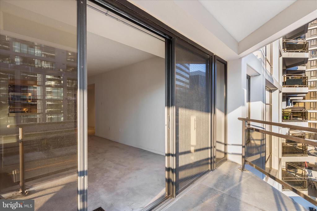 1530 KEY BOULEVARD 401