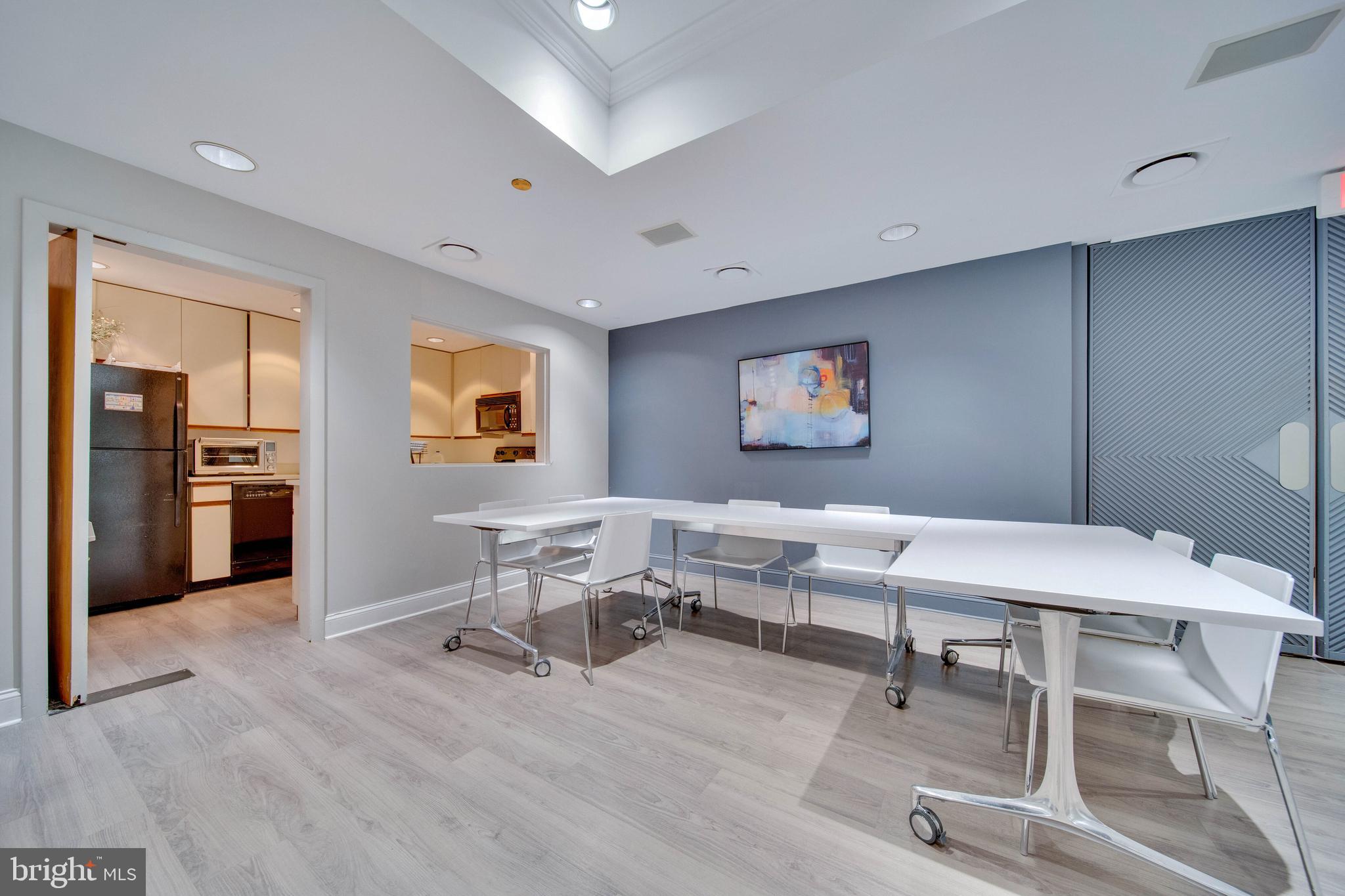 1530 KEY BOULEVARD 401