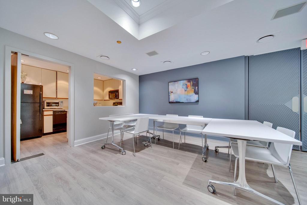 1530 KEY BOULEVARD 401
