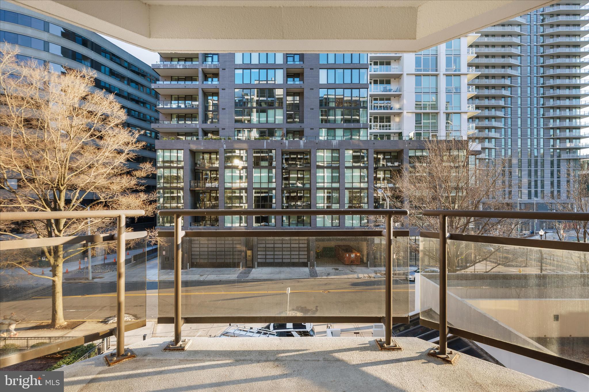1530 KEY BOULEVARD 401