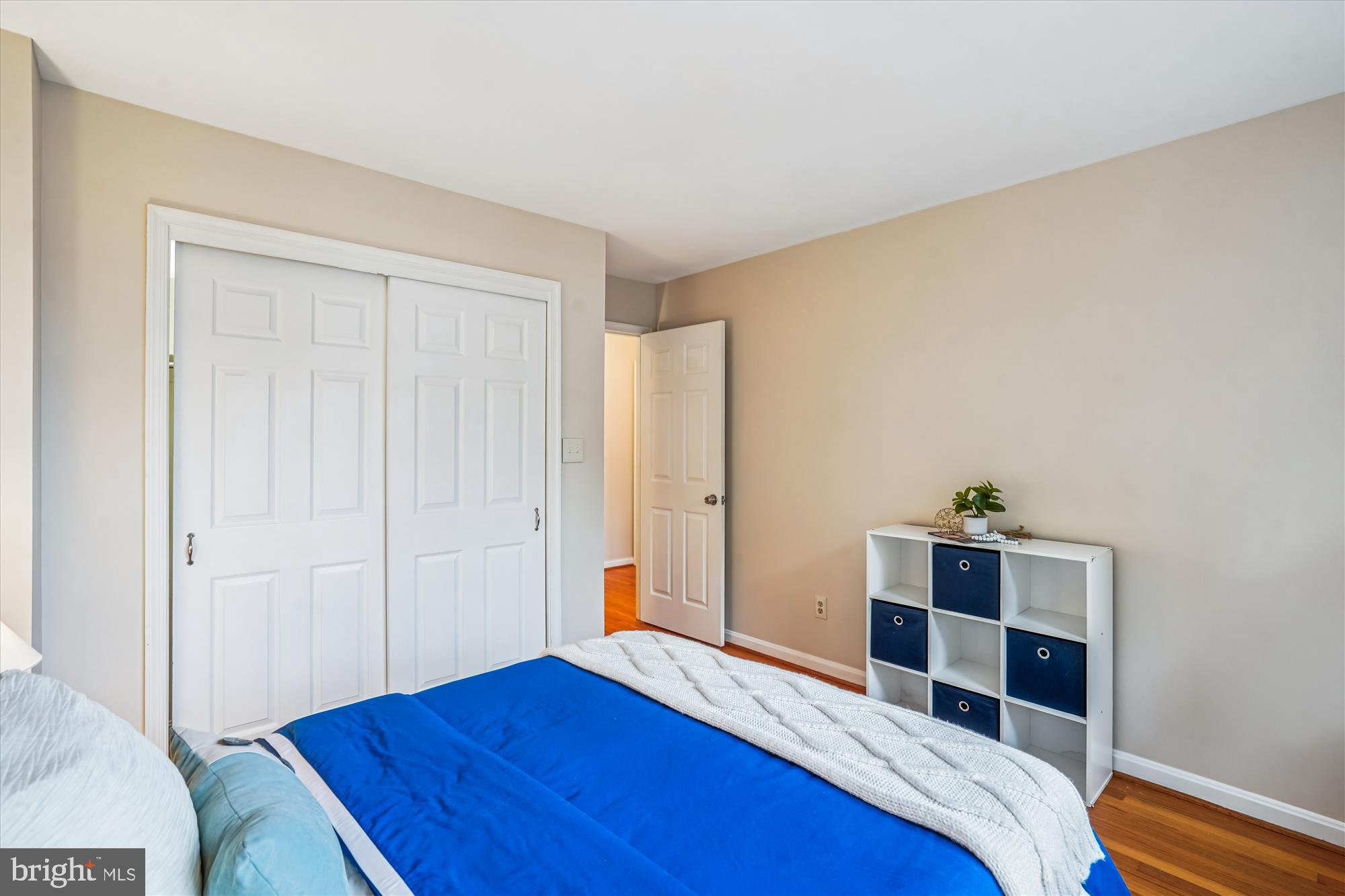 24 S ABINGDON STREET