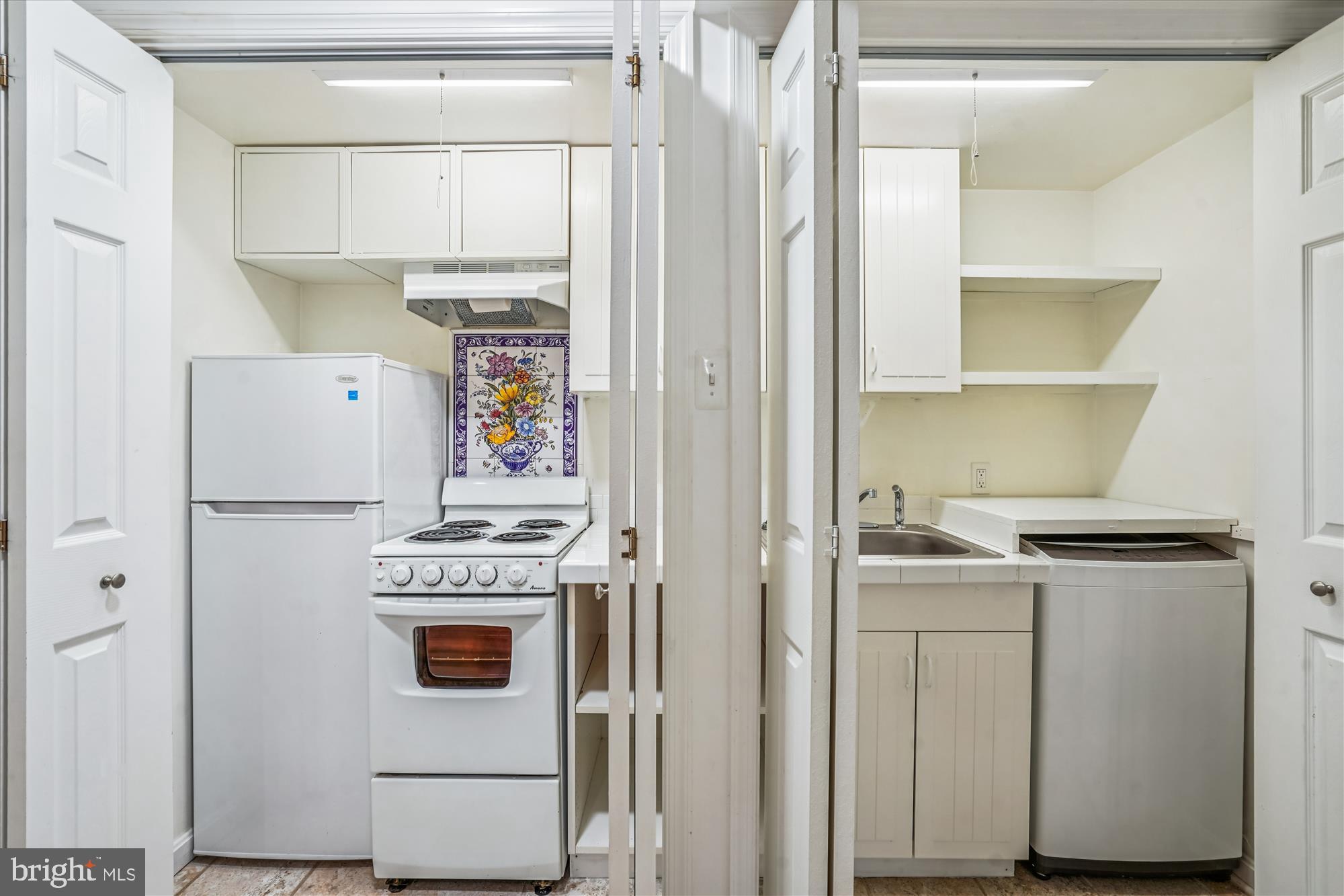 24 S ABINGDON STREET