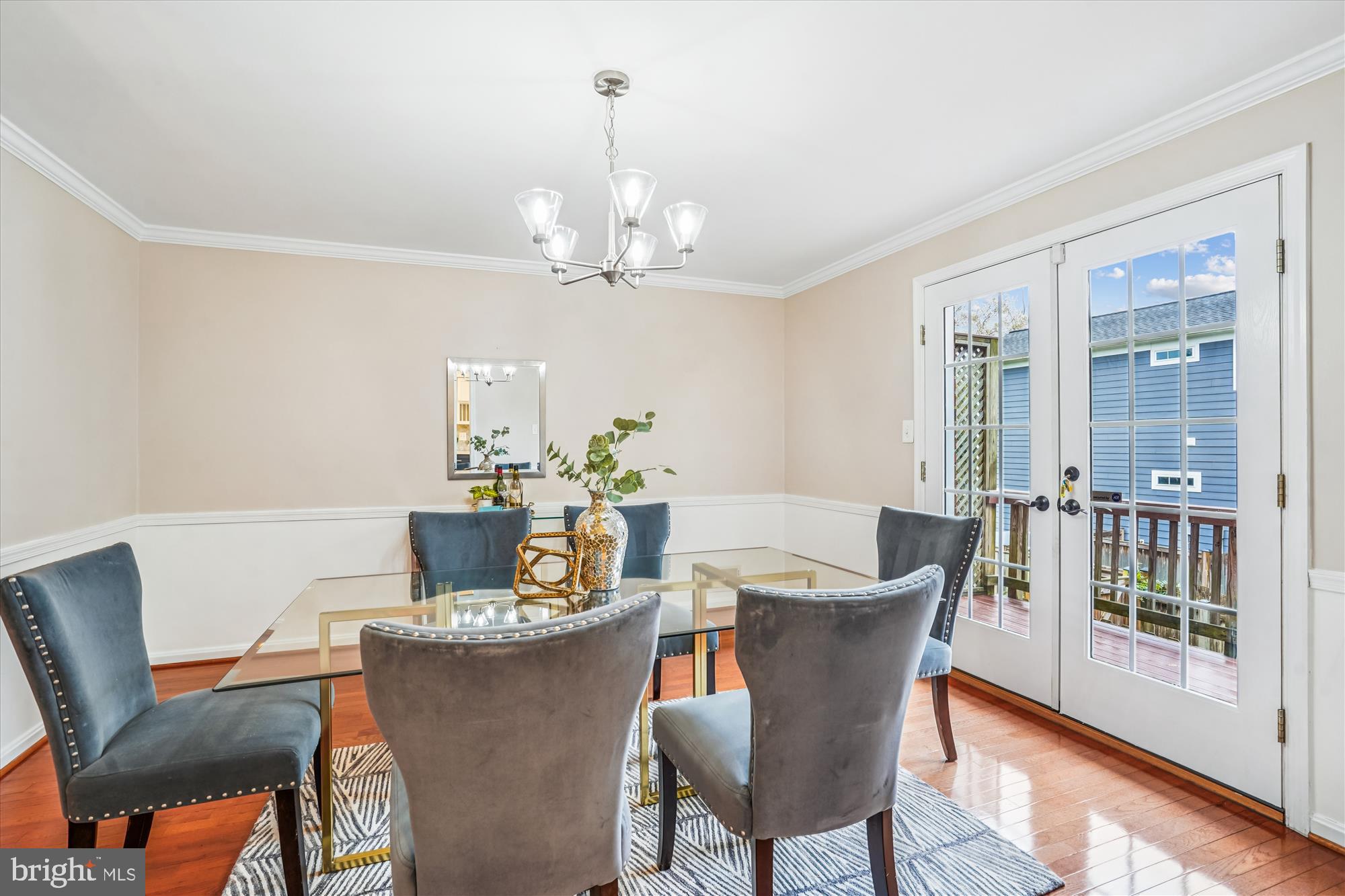 24 S ABINGDON STREET